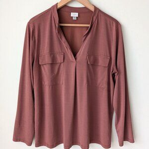 Universal Thread dusty rose notch neckline shirt XL